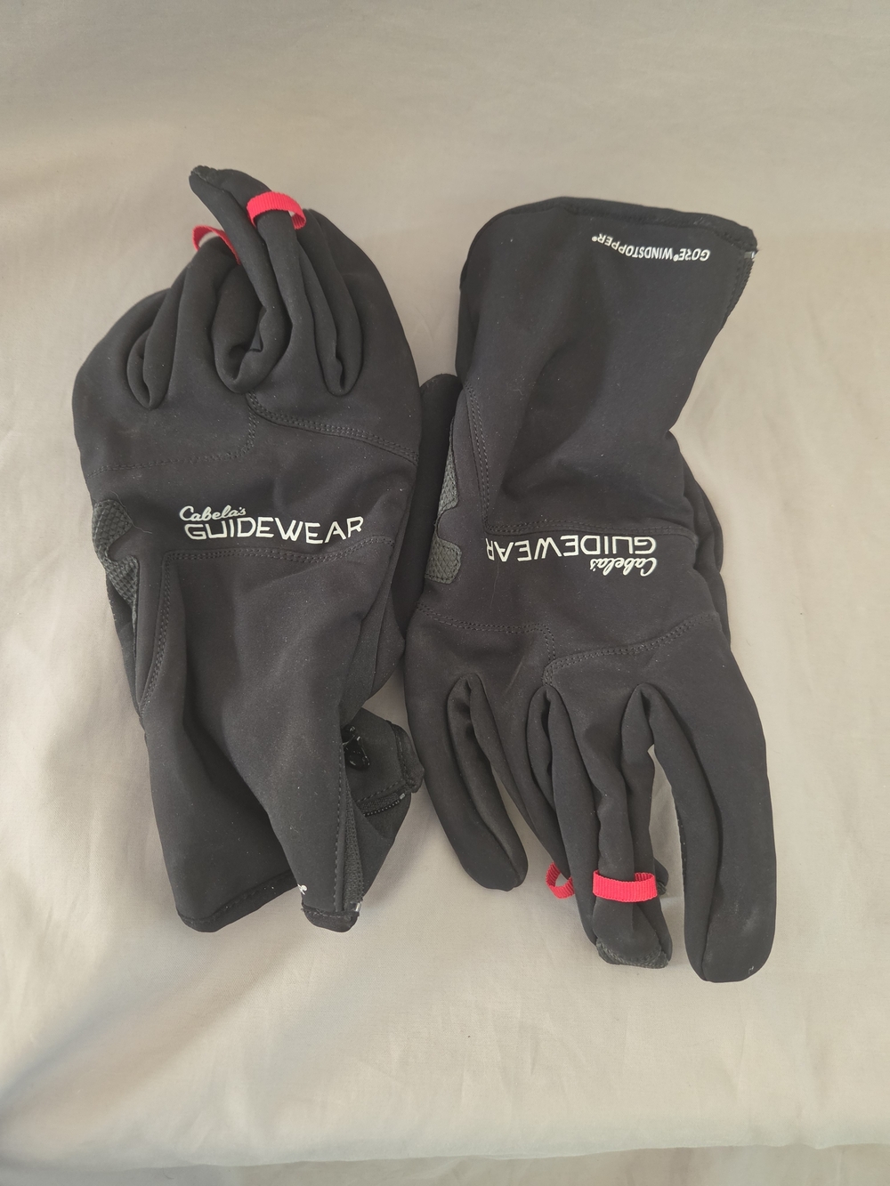 Cabela's Guidewear Black Windstopper Gloves